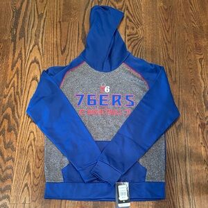 Philadelphia 76ers basketball hoodie. Men’s size medium.